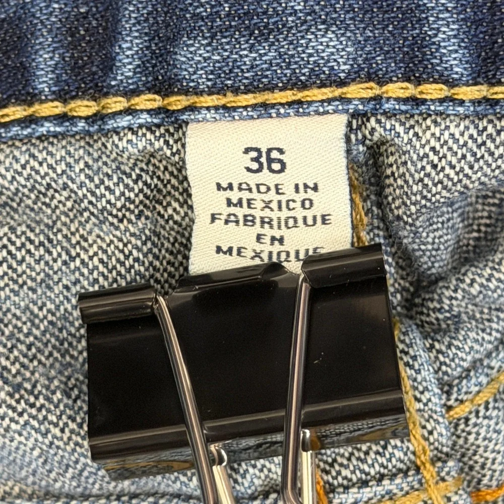 True Religion Straight Flap Jeans Mens 36x32 100% Cotton Distressed Ripped